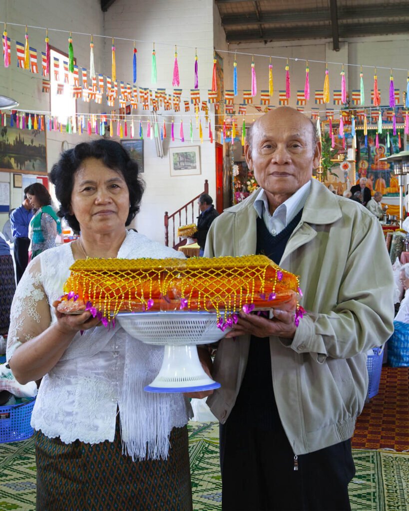 elderly-couple-kathina-offering
